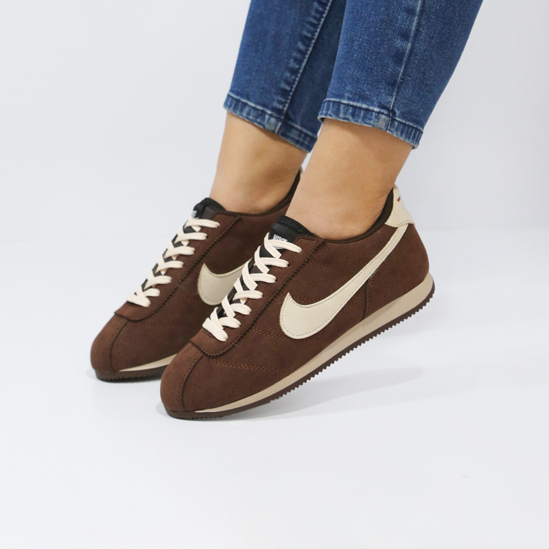 کفش و کتانی زنانه و دخترانه مدل نایک NIKE رنگ قهوه ای کد 41265
