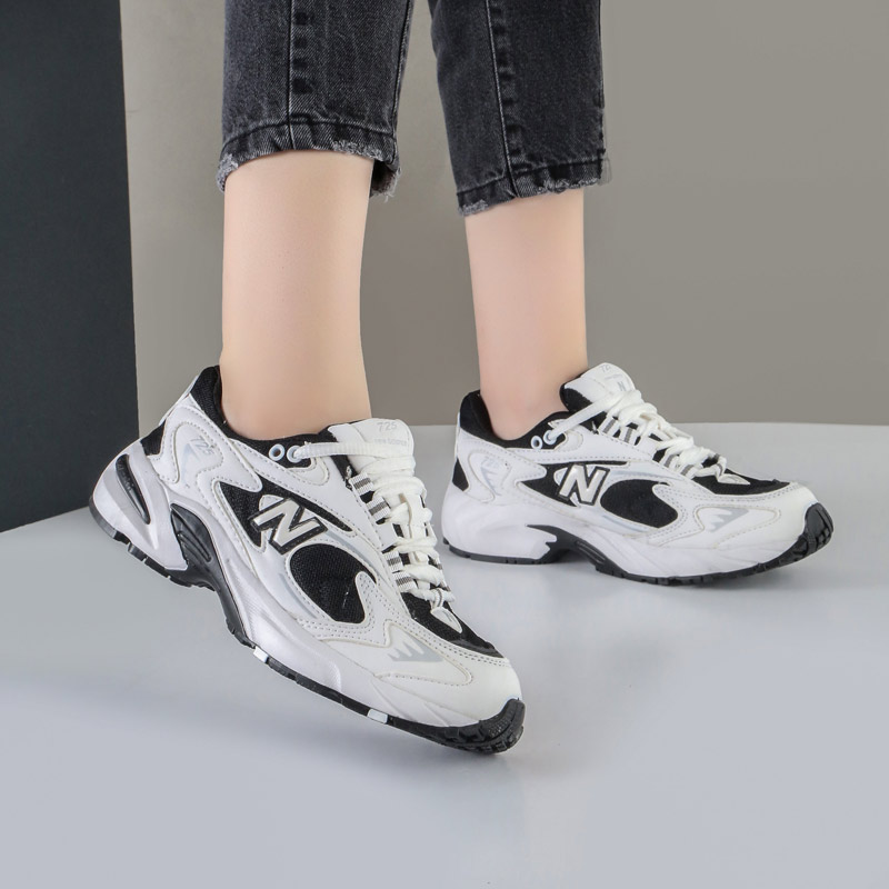 کفش و کتانی زنانه و دخترانه مدل نیوبالانس725  NEW BALANCE رنگ سفید مشکی کد 9197